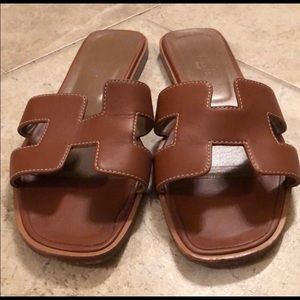 Hermés Oran Sandals Excellent Condition